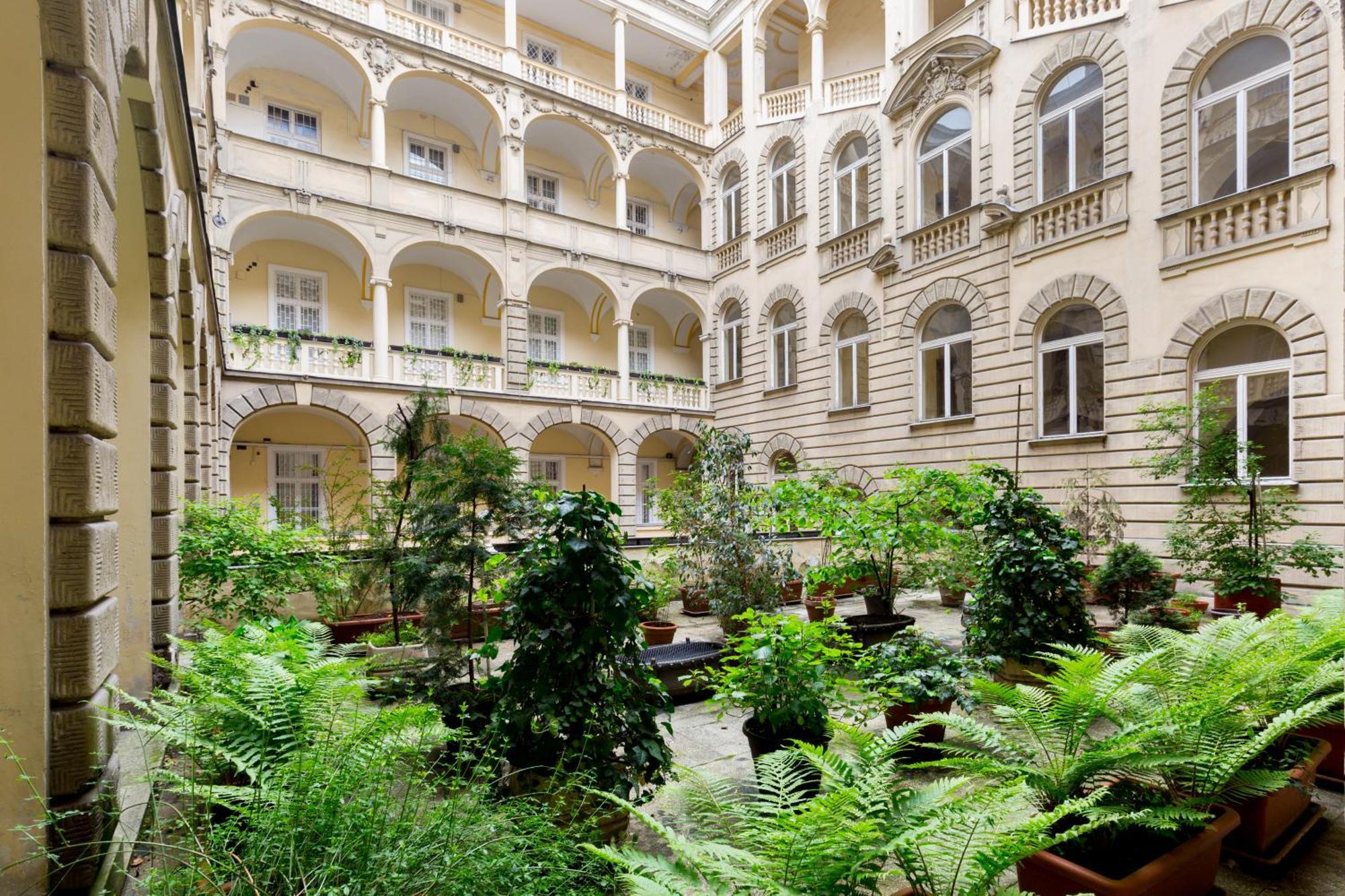 K4 Studio Apartments Budapest By Staymood Holidays — Fotók 3
