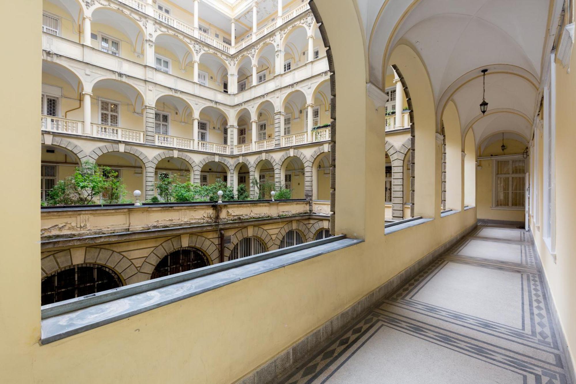 K4 Studio Apartments Budapest By Staymood Holidays — Fotók 1
